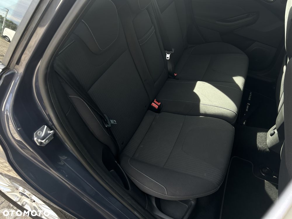 Ford Focus 1.6 EcoBoost Titanium - 23