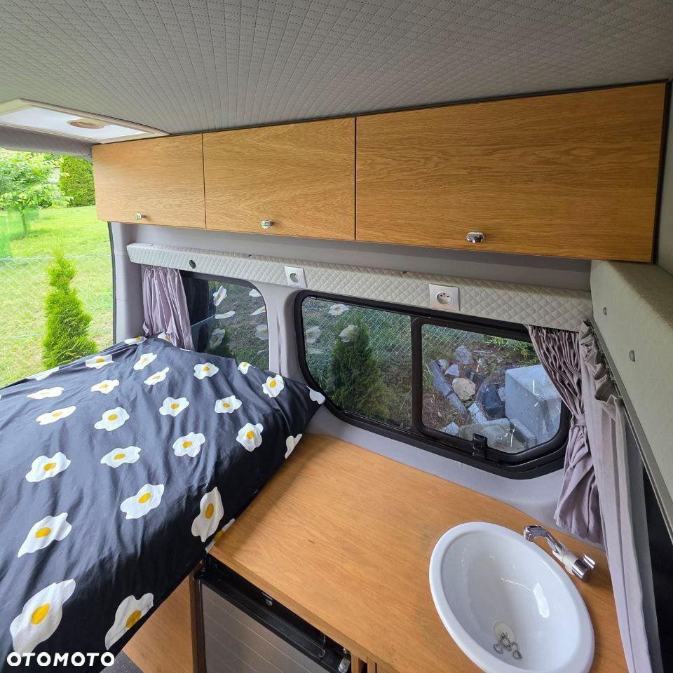 Renault TRAFIC - 16