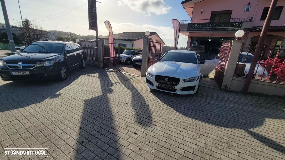 Jaguar XE 2.0 D Prestige Aut. - 12