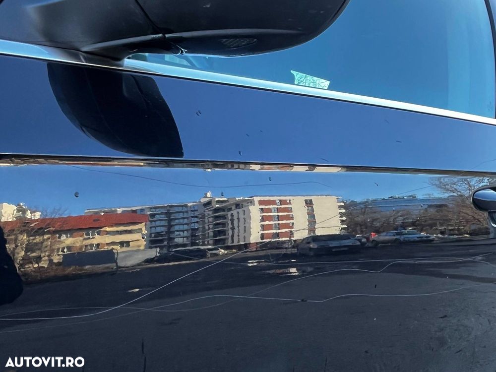 Volkswagen Passat Variant 2.0 TDI DSG BlueMotion Technology Comfortline - 10