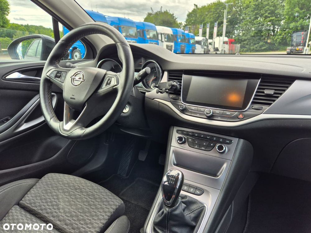 Opel Astra 1.6 CDTI Sport - 14