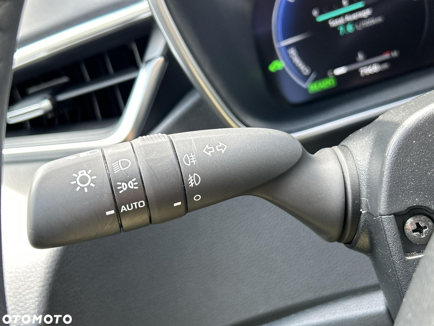 Toyota Corolla - 18