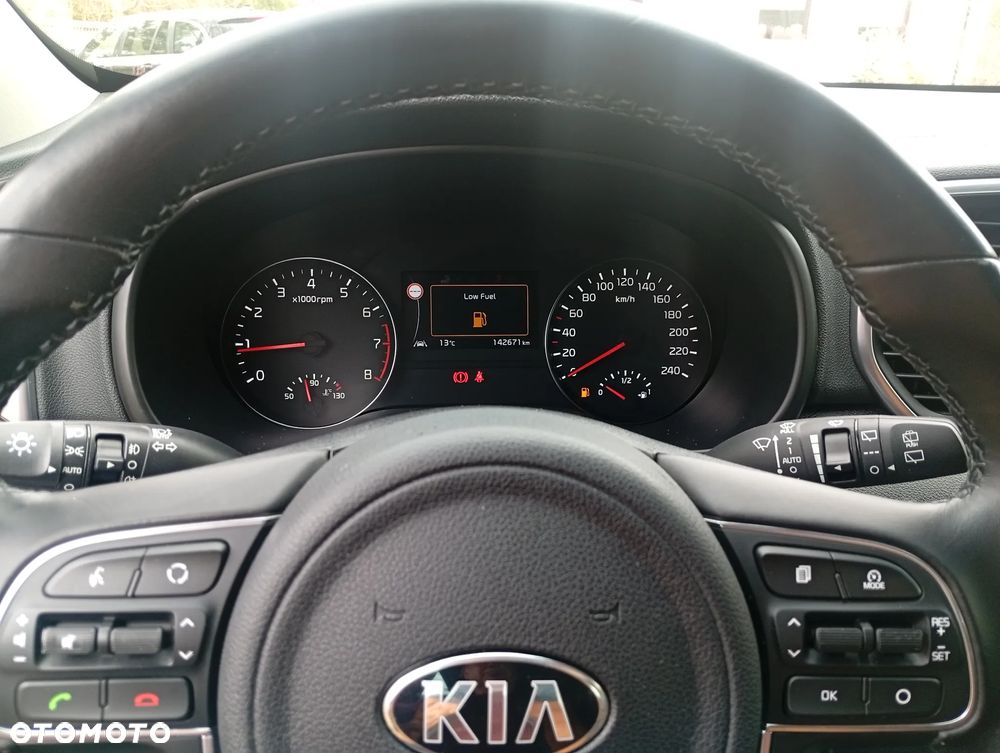 Kia Sportage 1.6 GDI 2WD DREAM-TEAM EDITION - 29