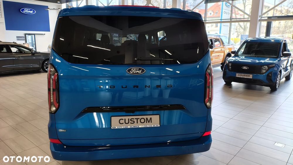 Ford Tourneo Custom 2.5 PHEV CVT 340 L2 Titanium - 26