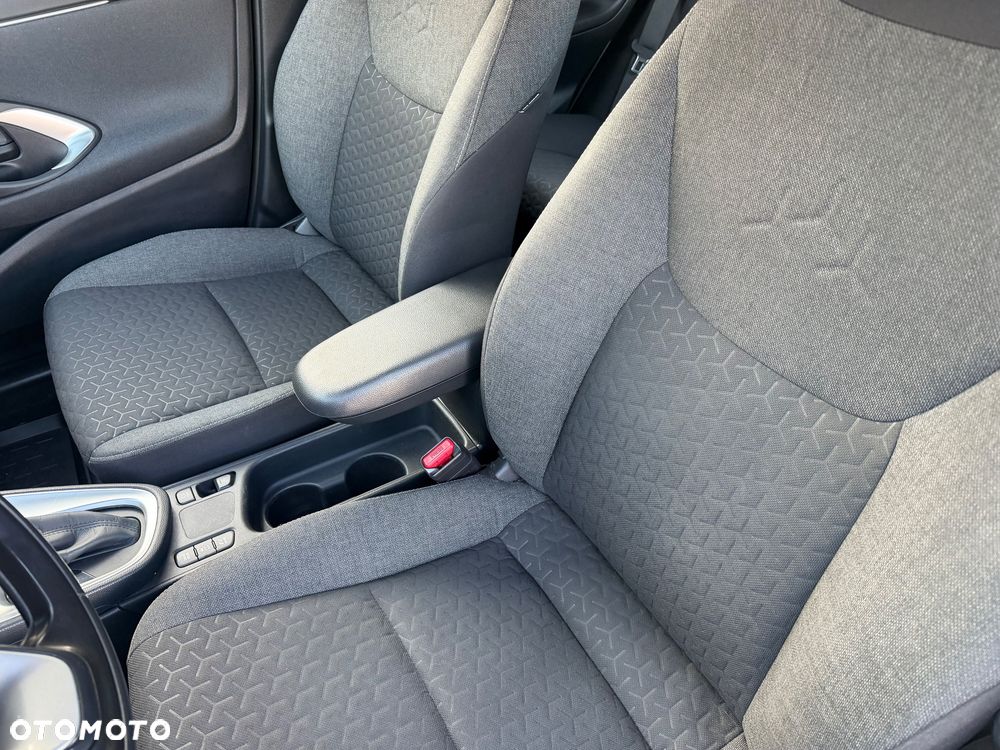 Toyota Yaris Cross Hybrid 1.5 Comfort - 18
