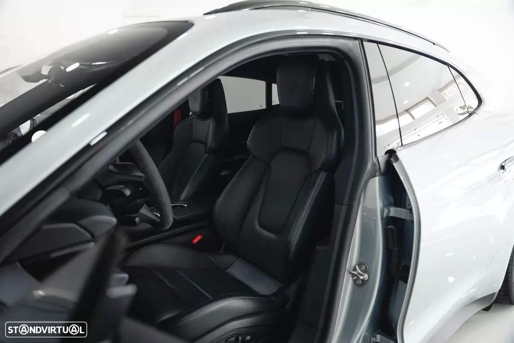 Porsche Taycan Sport Turismo 4S - 20