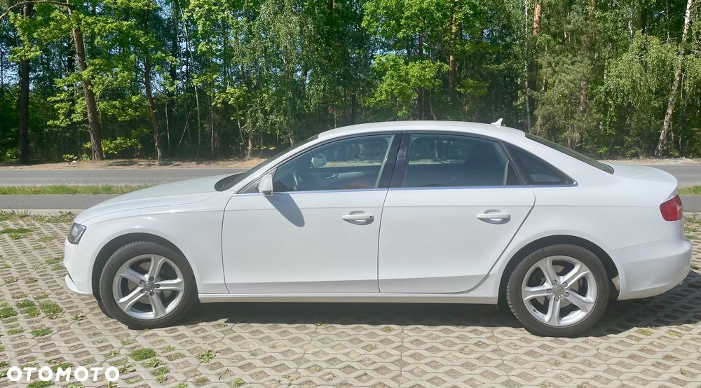 Audi A4 Limousine 2.0 TDI DPF clean diesel Attraction - 8