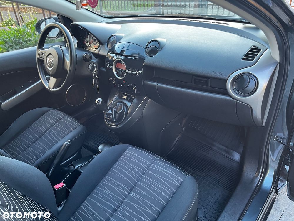 Mazda 2 1.3 Dynamic - 9