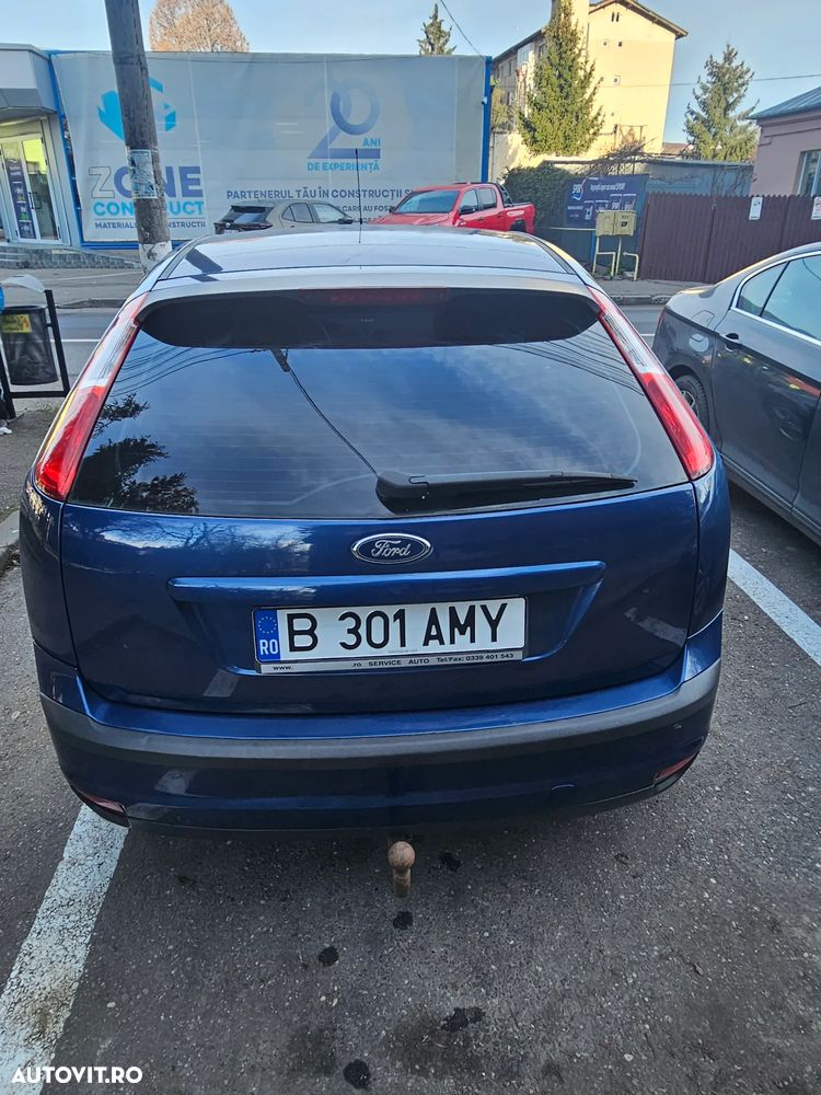 Ford Focus 1.6 TDCI Style - 4