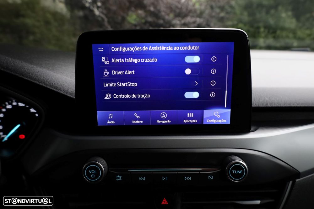 Ford Focus 1.0 EcoBoost MHEV ST-Line - 36