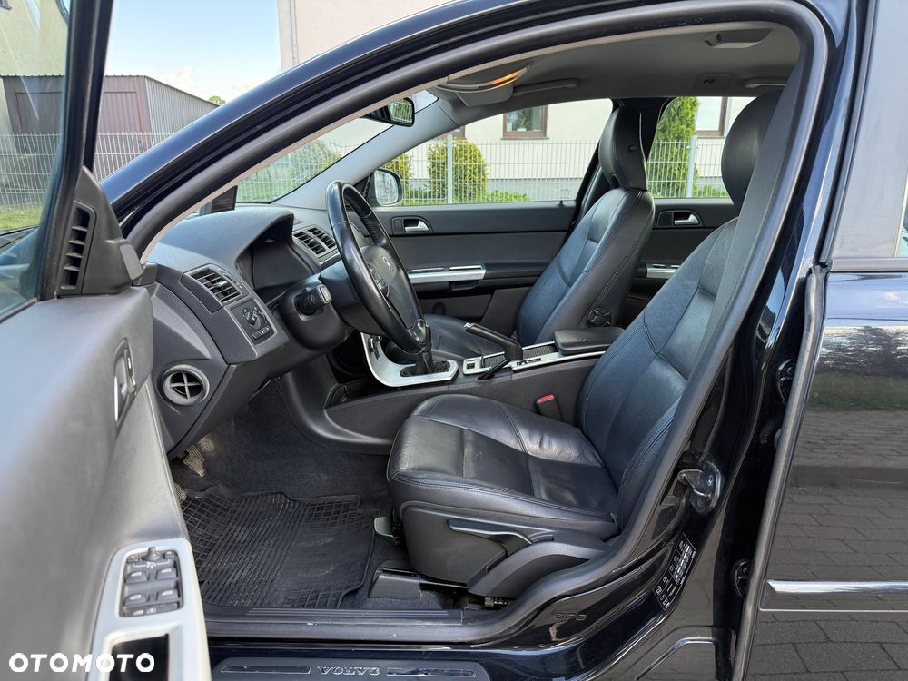 Volvo V50 DPF D3 Momentum - 28