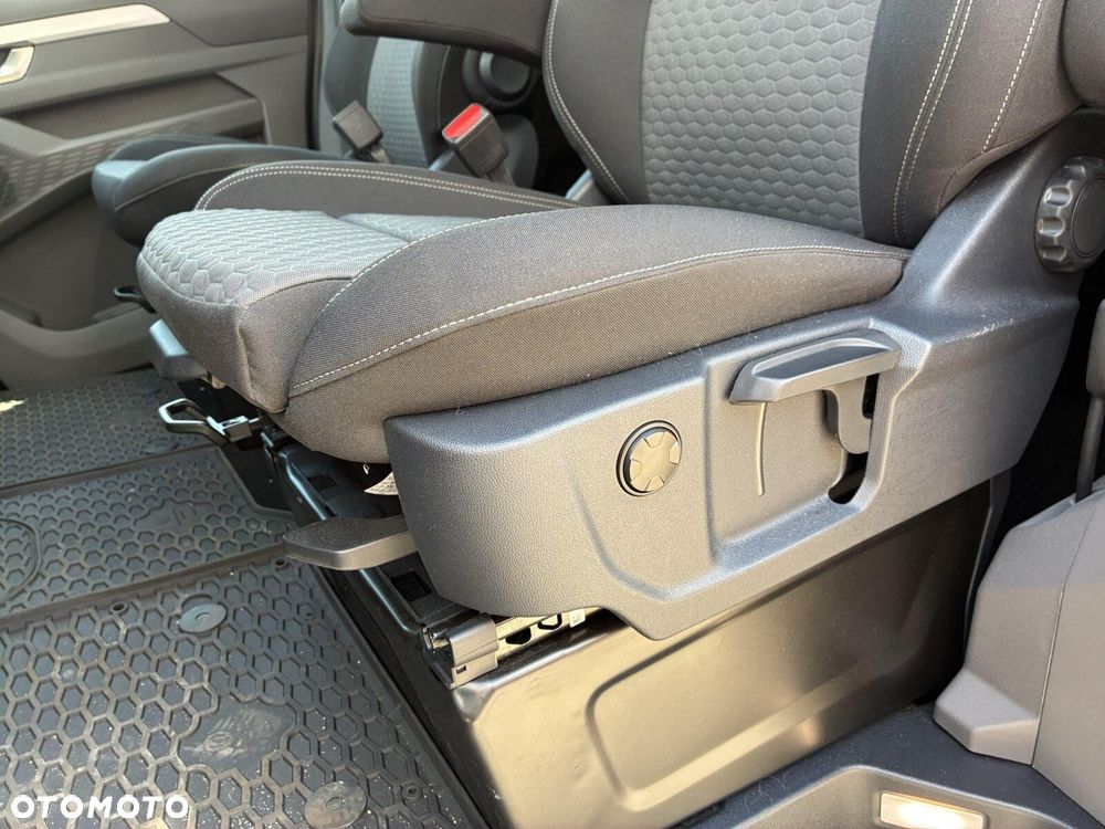 Volkswagen Caravelle 2.0 TDI L1 Life - 30