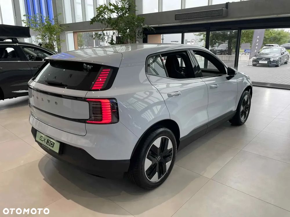 Volvo EX30 51kWh Single Motor Core - 4