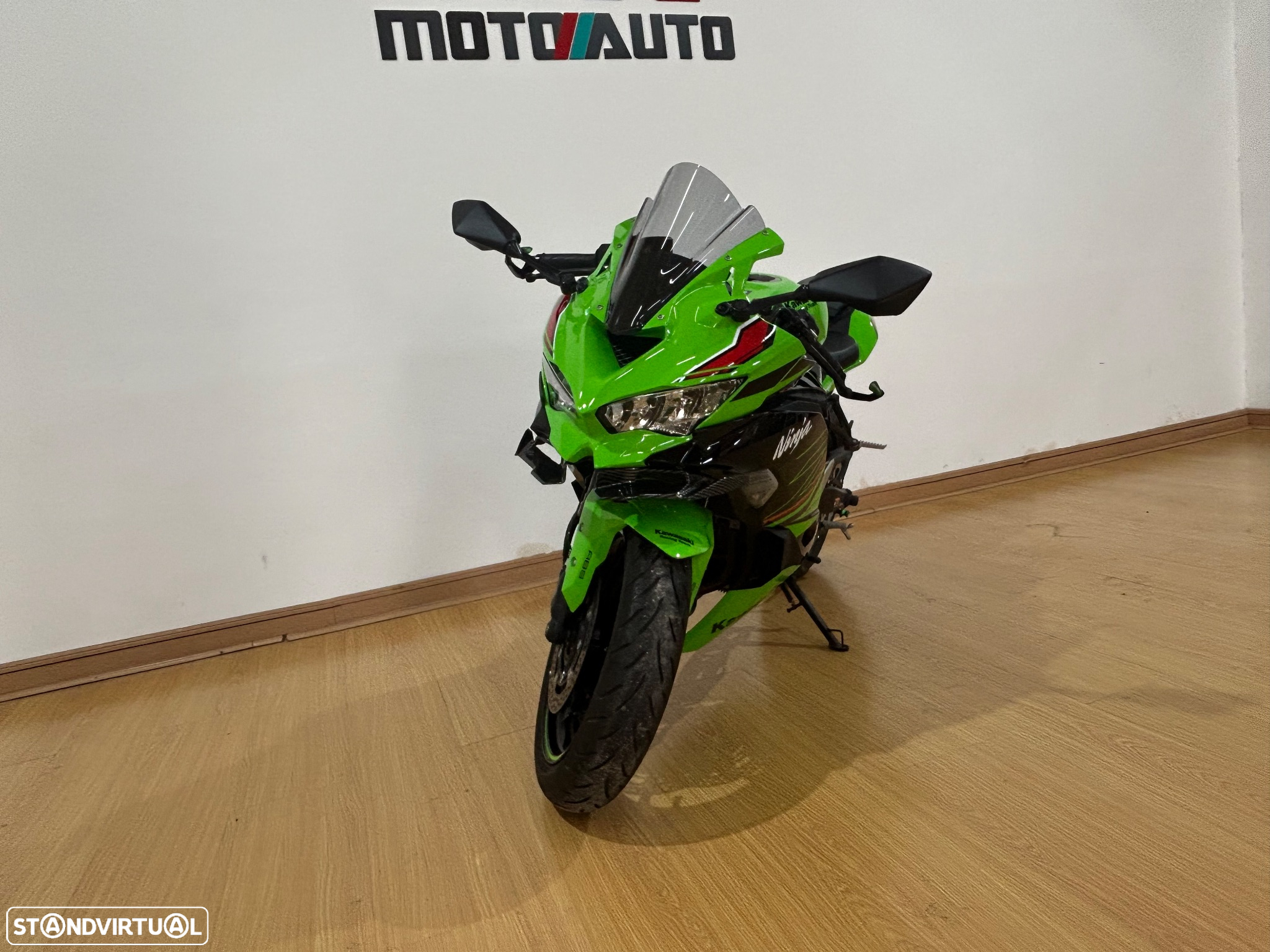 Kawasaki Ninja ZX-4RR - 2