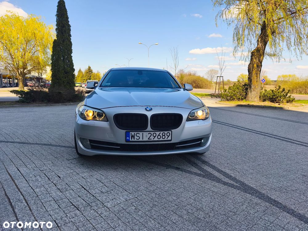 BMW Seria 5 520d - 8