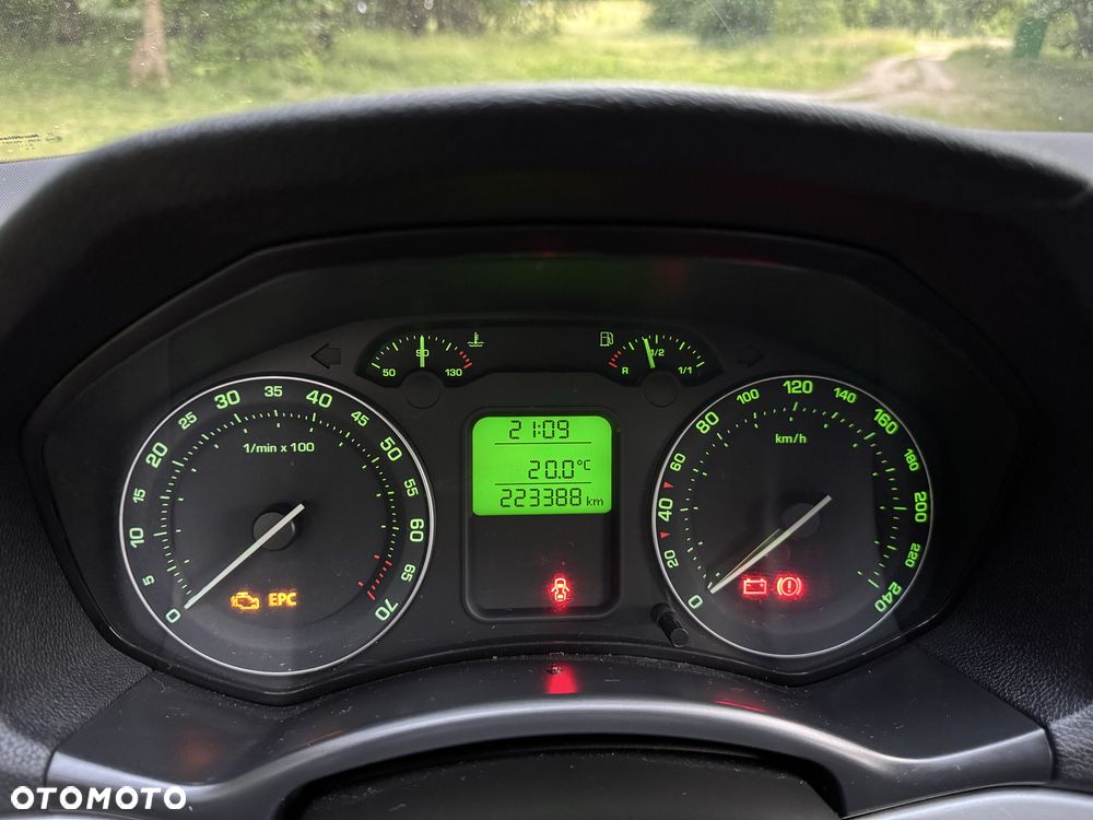 Skoda Octavia - 5