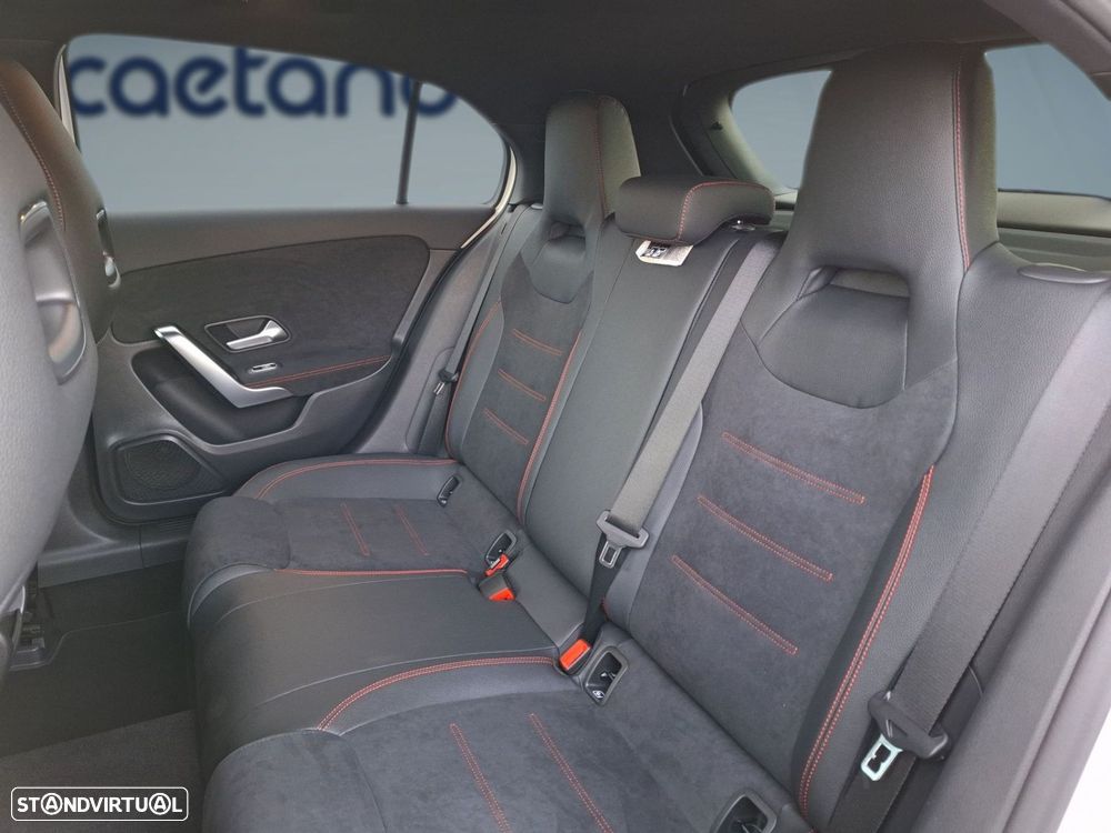 Mercedes-Benz A 250 e - 14