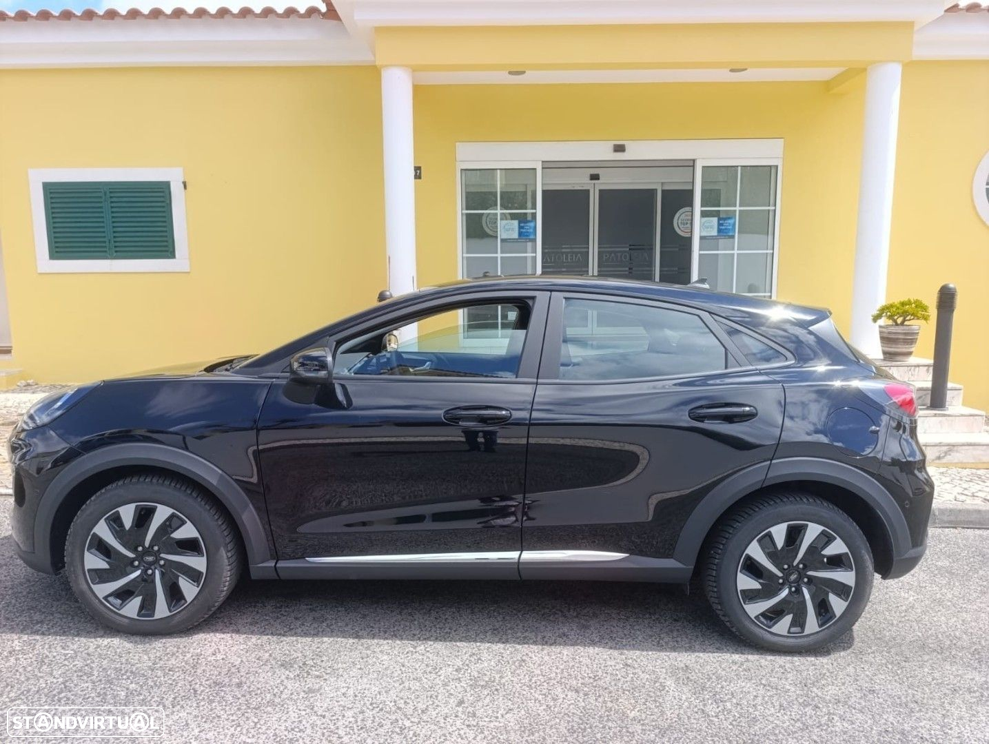 Ford Puma 1.0 EcoBoost MHEV Titanium - 2