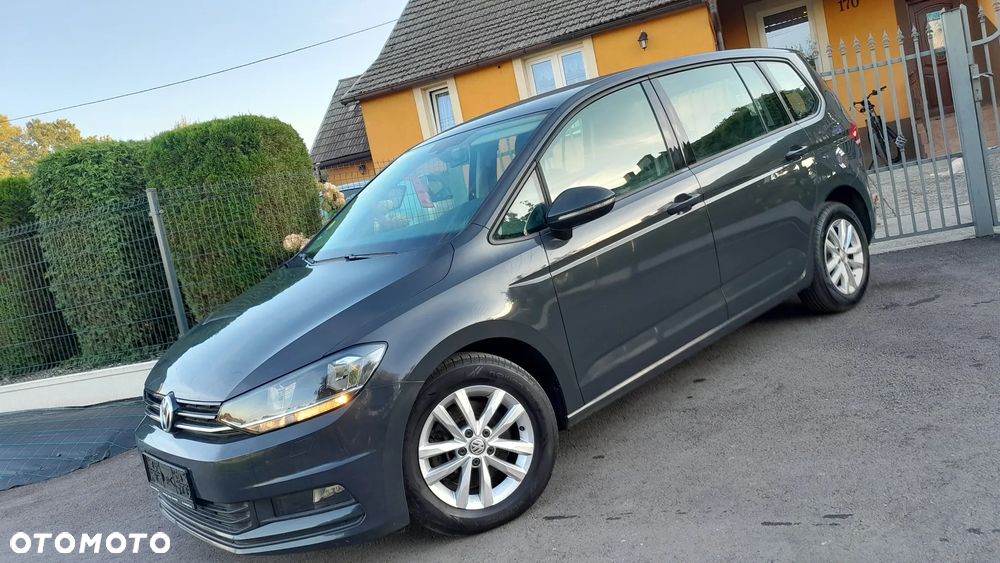 Volkswagen Touran - 6