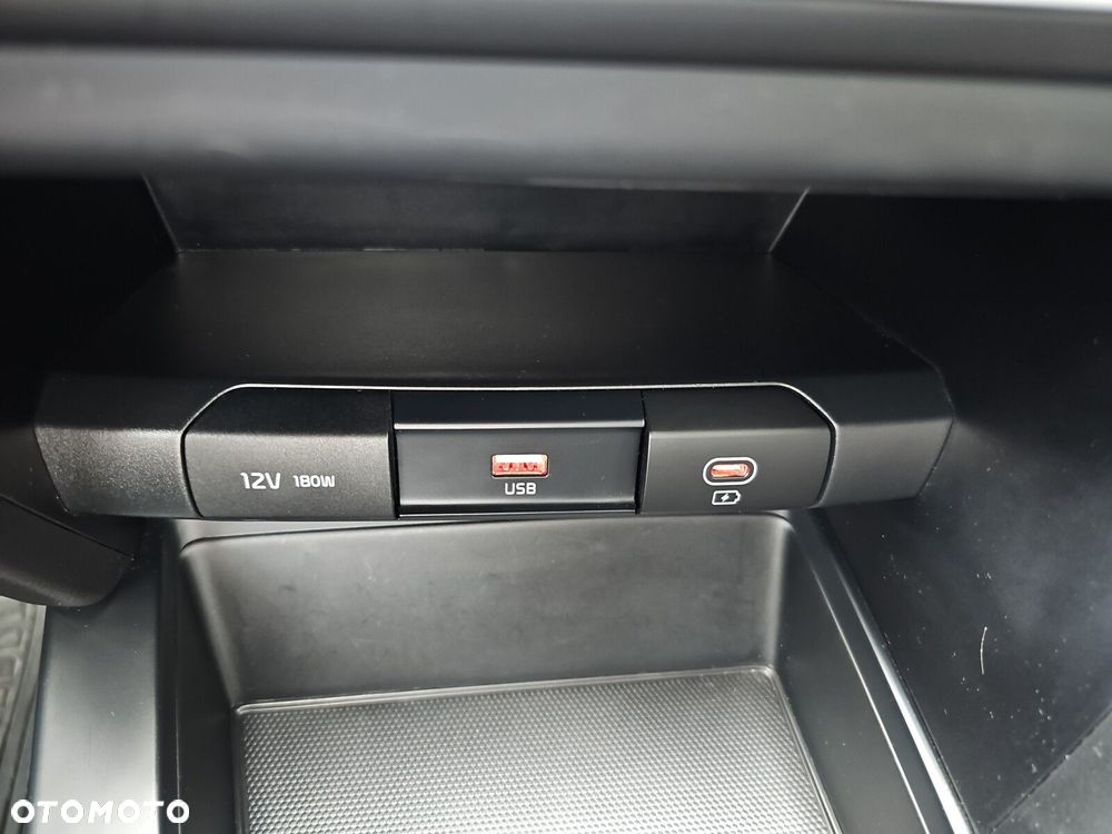 Kia XCeed 1.5 T-GDI M DCT - 25