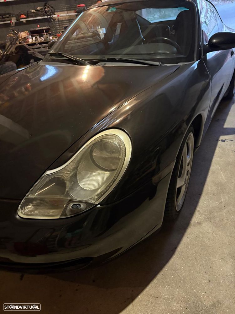 Porsche 911 (996) Carrera Coupé - 6