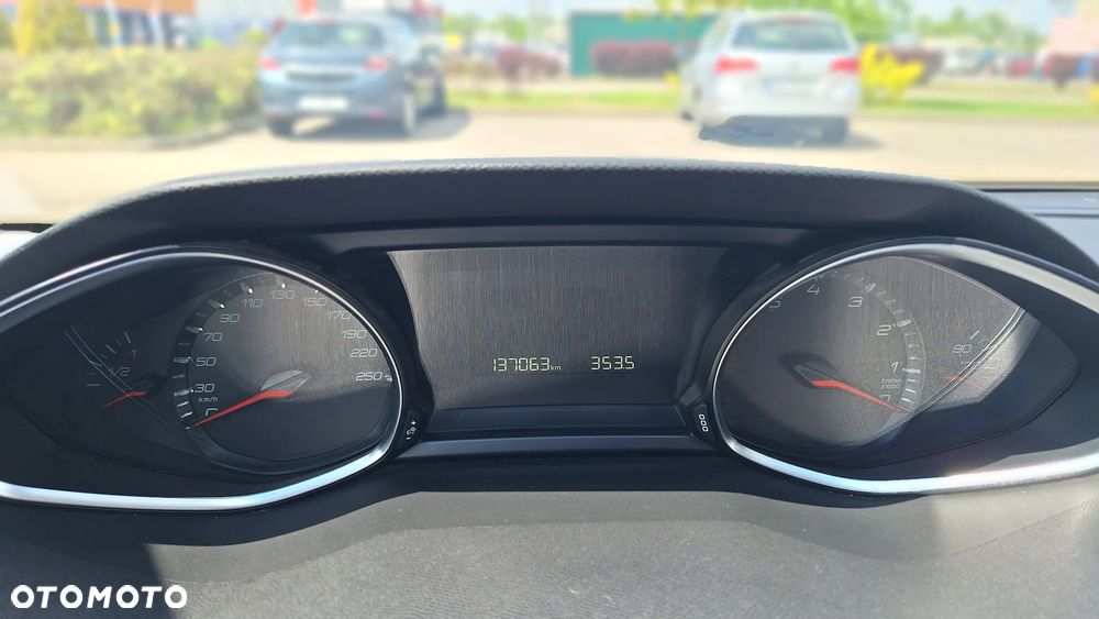 Peugeot 308 125 THP Active - 12