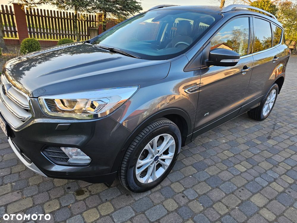 Ford Kuga - 17