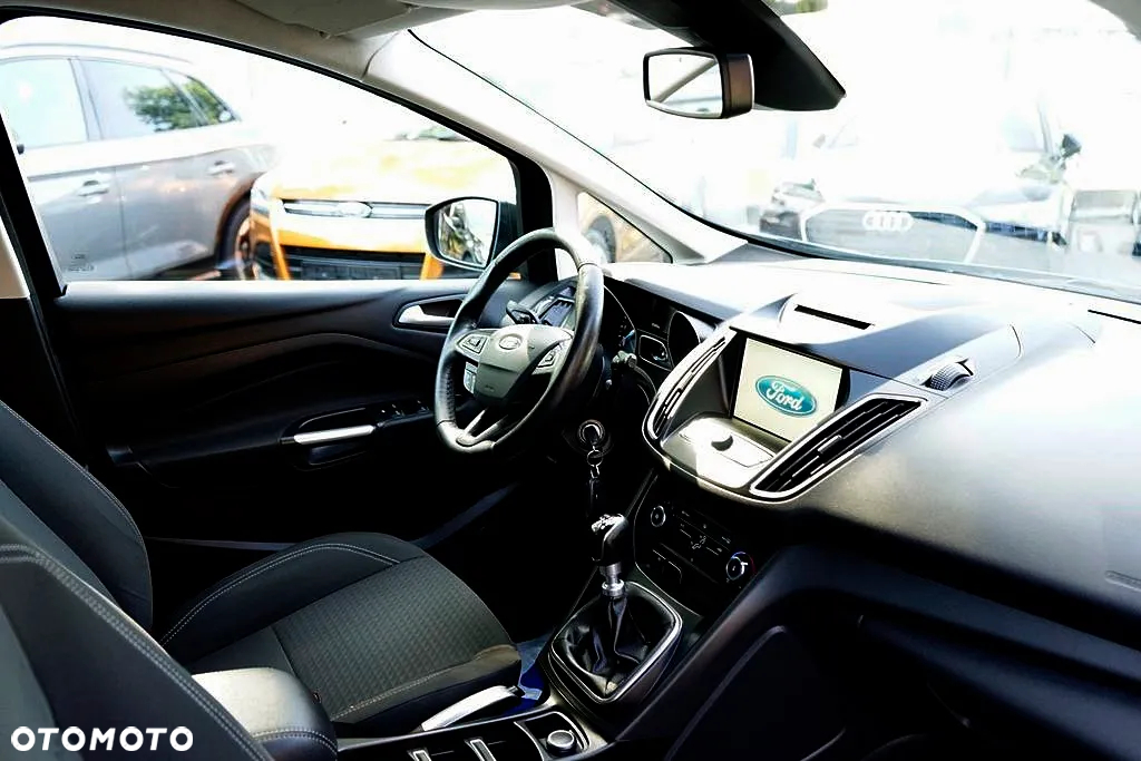 Ford C-MAX - 18