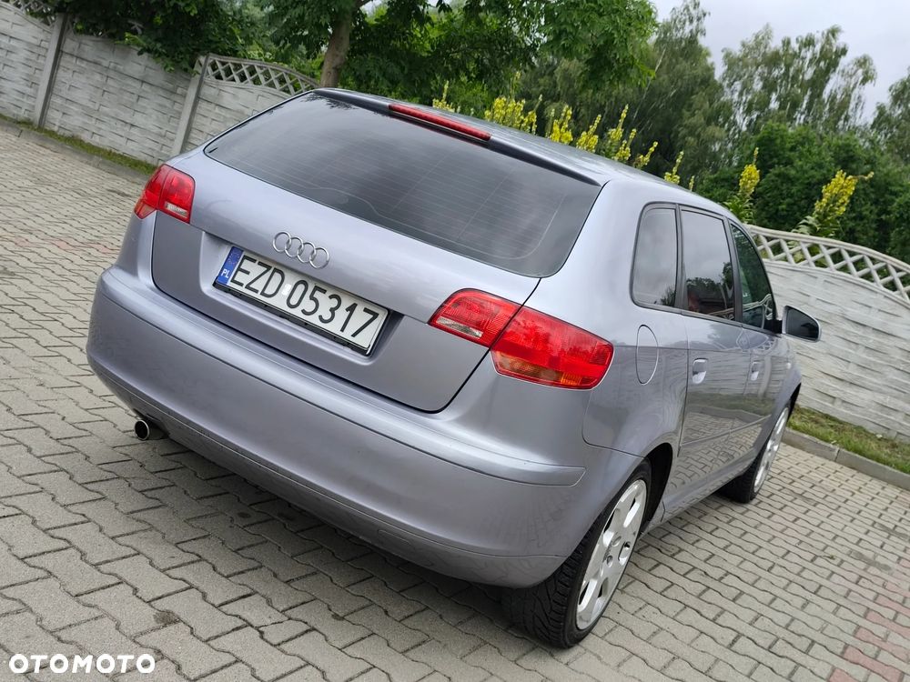 Audi A3 Sportback 1.6 S line Sportpaket plus - 15