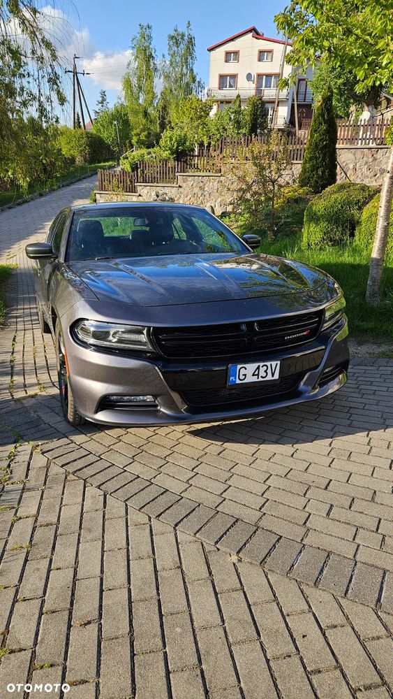 Dodge Charger 5.7 R/T - 2