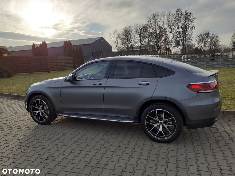 Mercedes-Benz GLC 200 4Matic 9G-TRONIC AMG Line Plus - 3