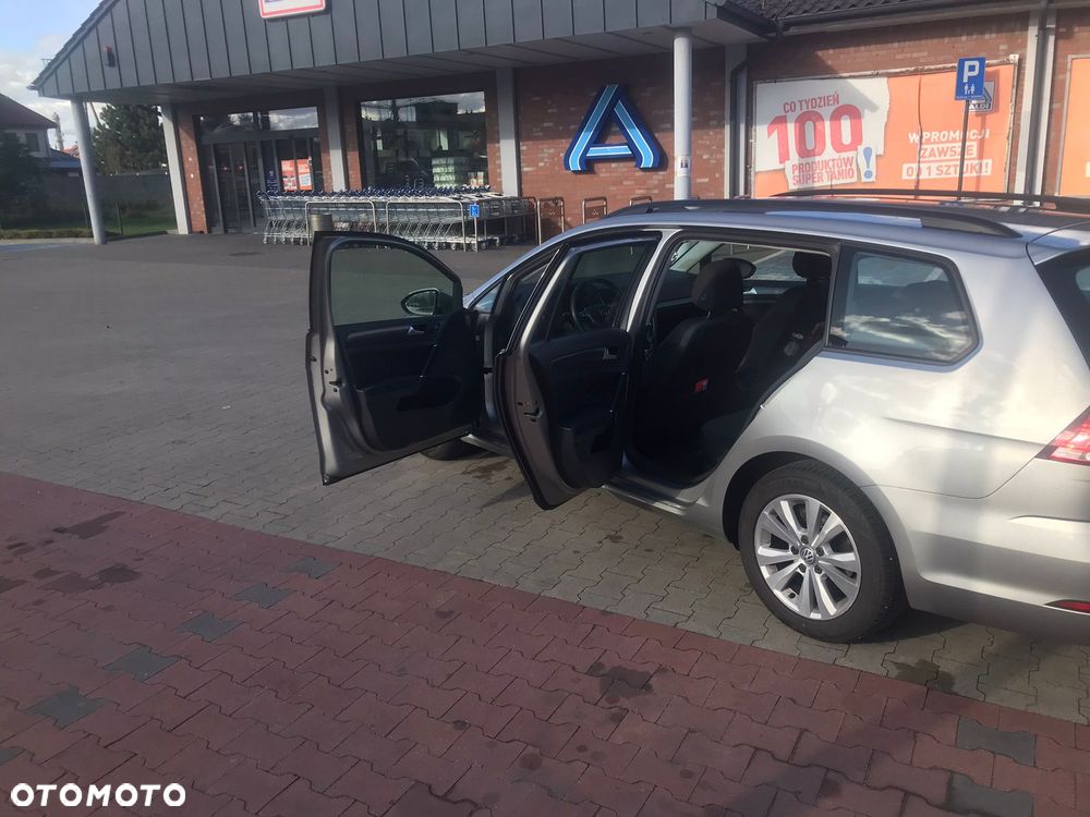 Volkswagen Golf 1.6 TDI BMT Comfortline - 9