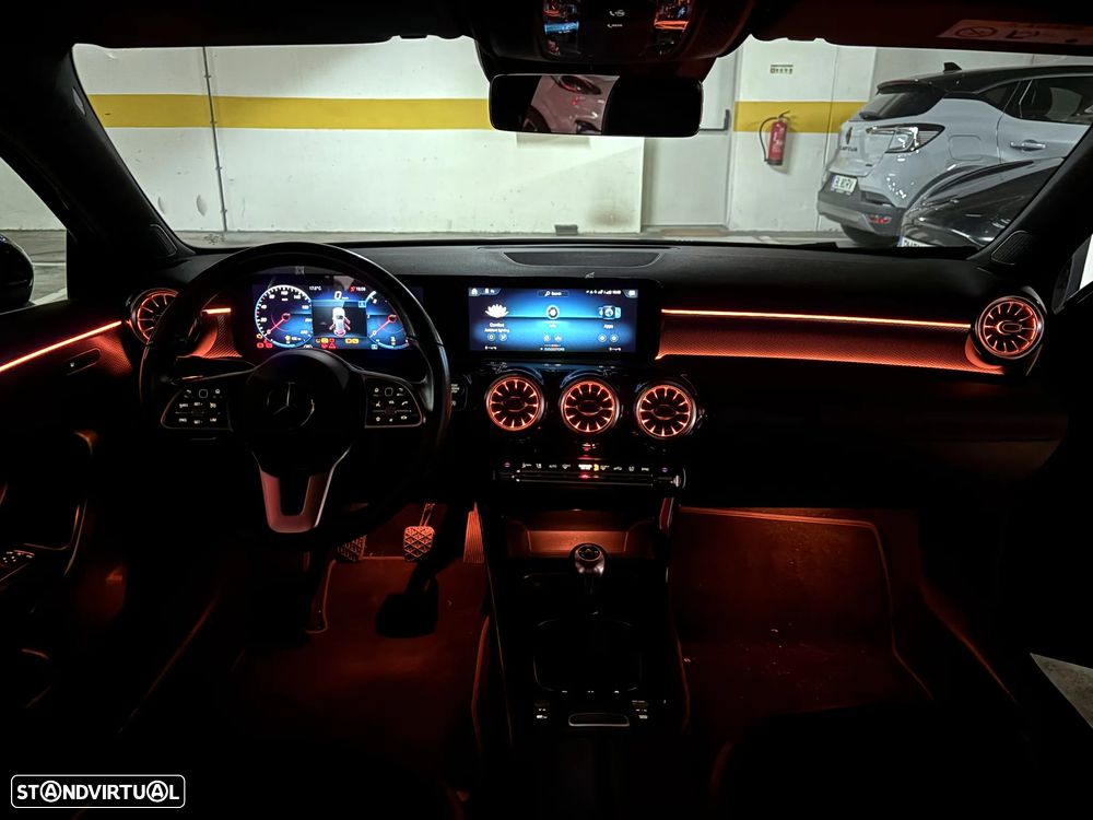 Mercedes-Benz A 180 d Business Solutions Grande Frota - 25