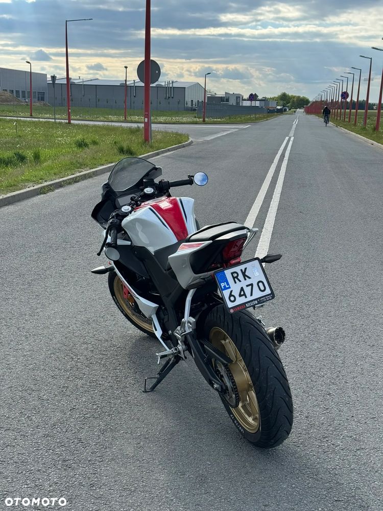 Yamaha YZR - 5