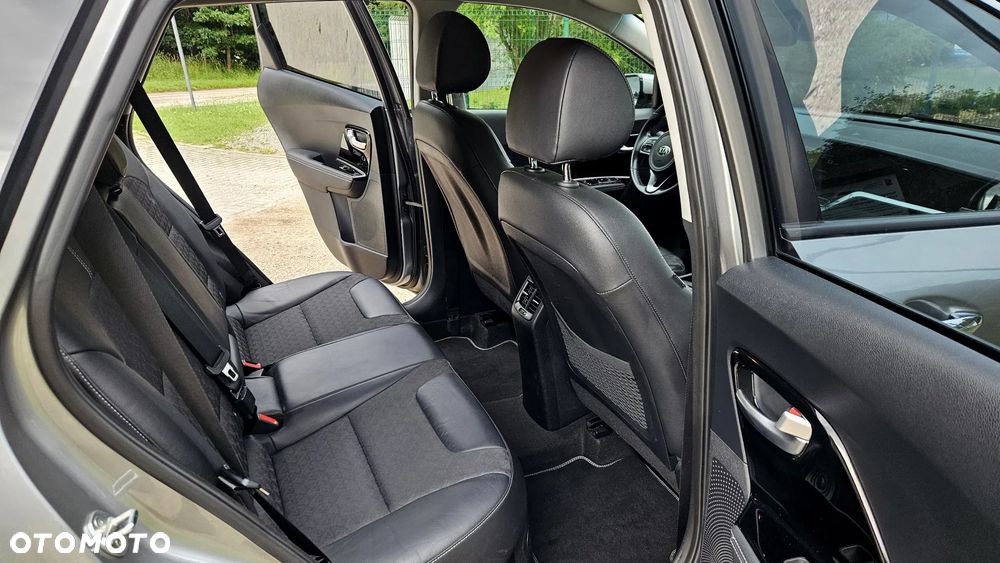 Kia Niro 1.6 GDI 2WD Edition 7 - 36