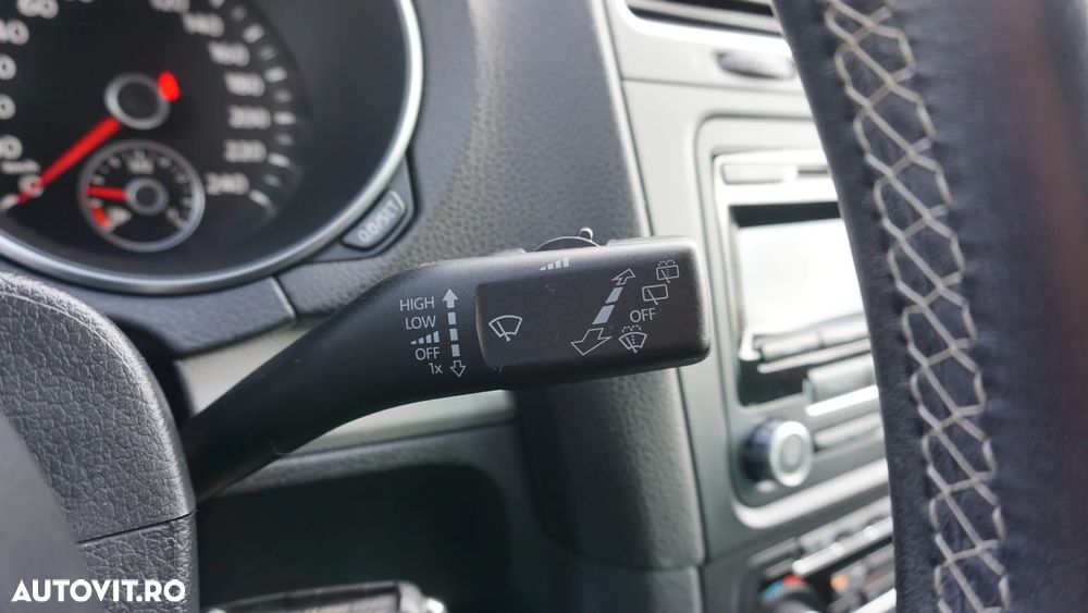 Volkswagen Golf 1.2 TSI BlueMotion Technology MATCH - 21