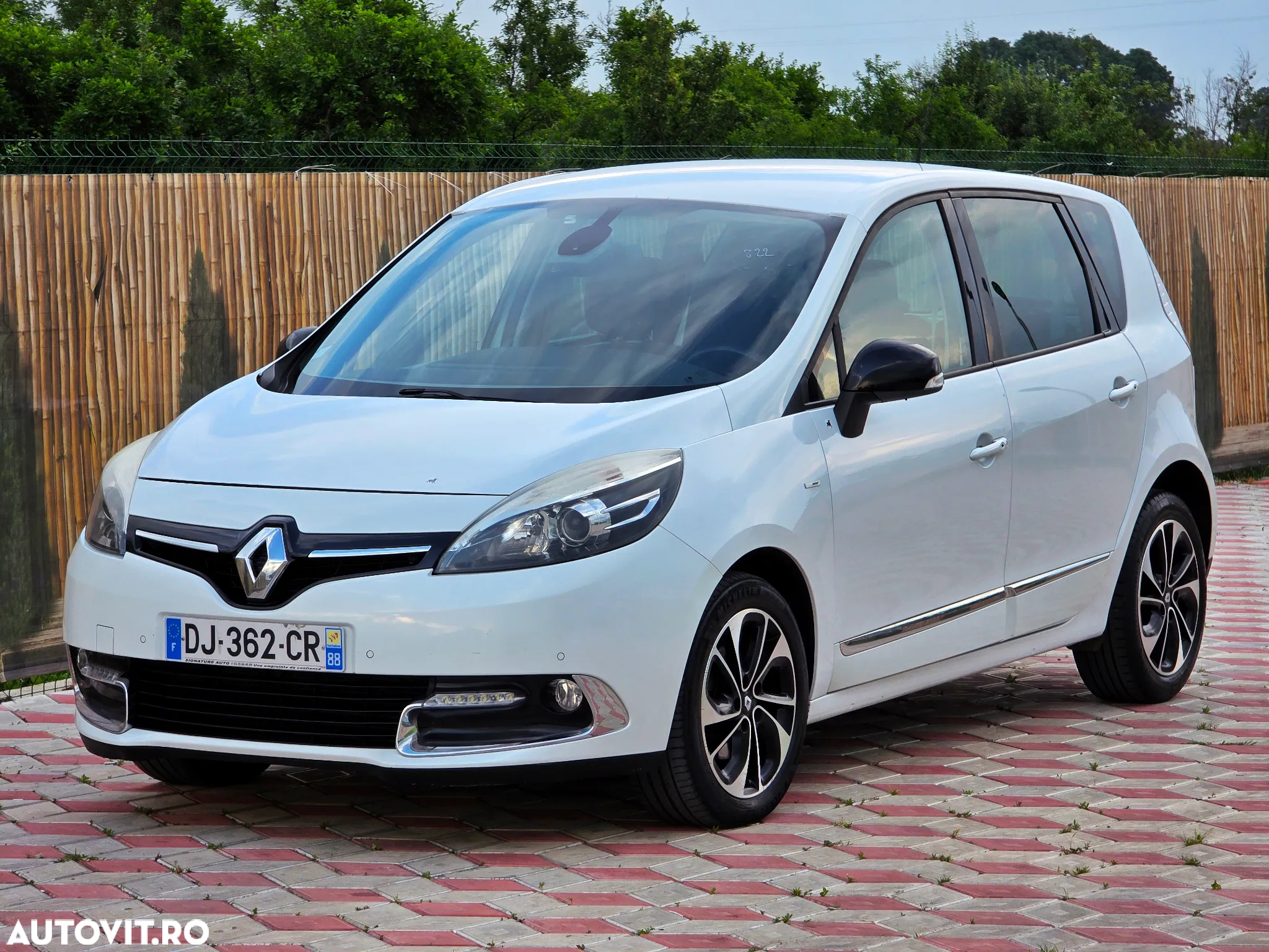 Renault Scenic ENERGY dCi 130 BOSE EDITION - 5