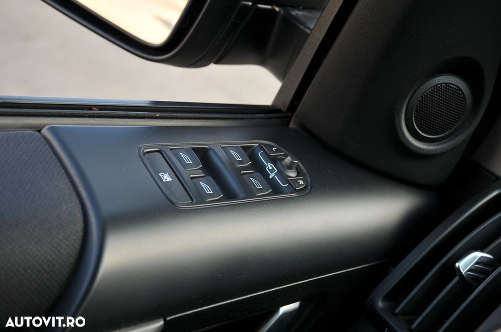 Land Rover Freelander - 17