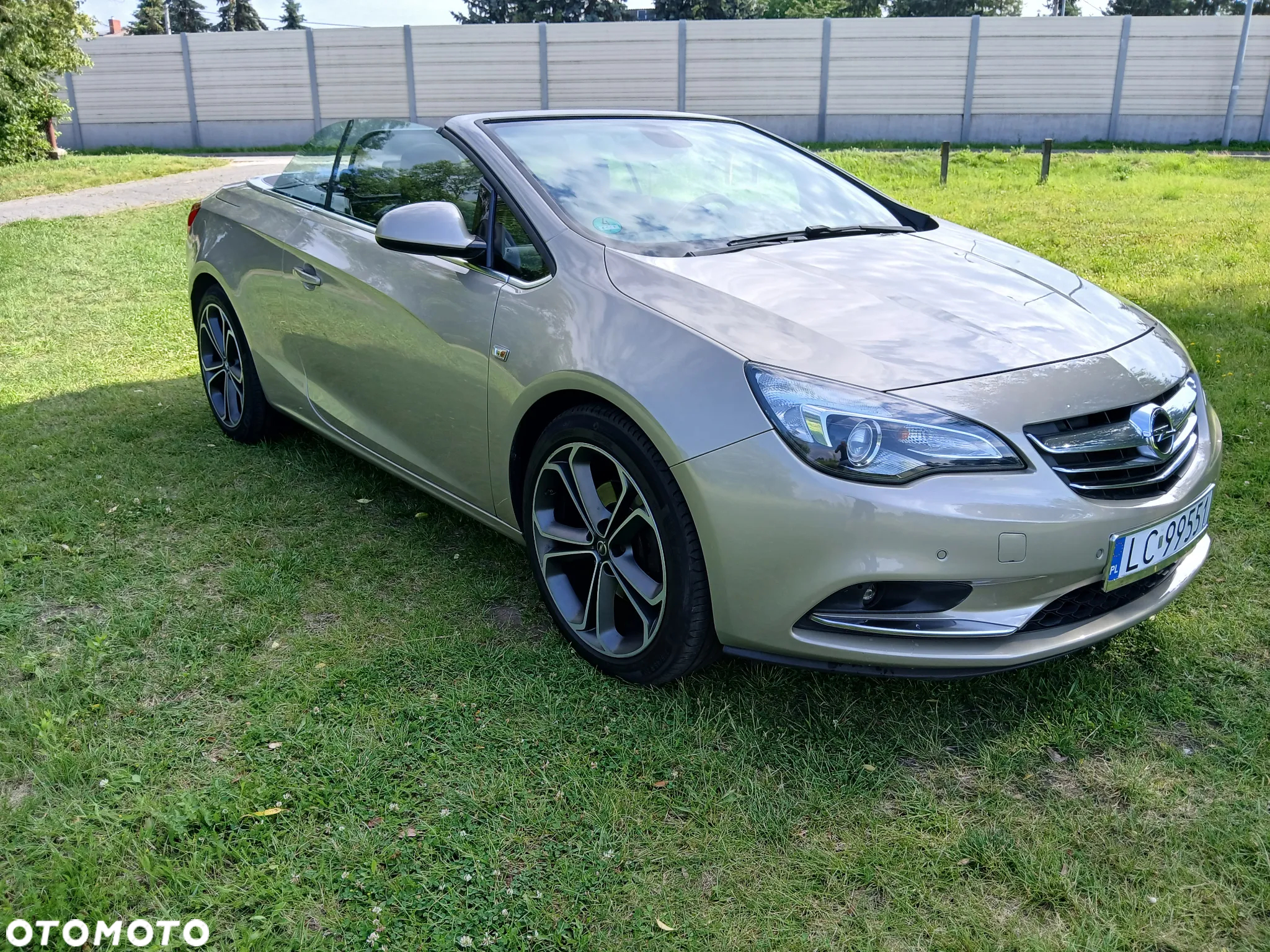 Opel Cascada 1.4 T Cosmo S&S EU6 - 16