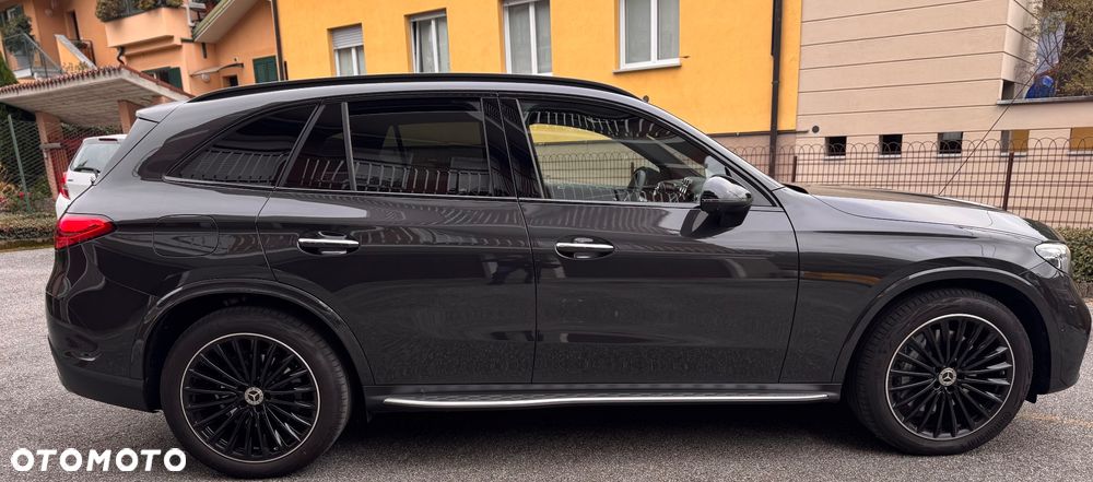 Mercedes-Benz GLC 300 d mHEV 4-Matic AMG Line - 6