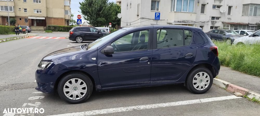 Dacia Sandero 1.2 16V 75 Live - 10