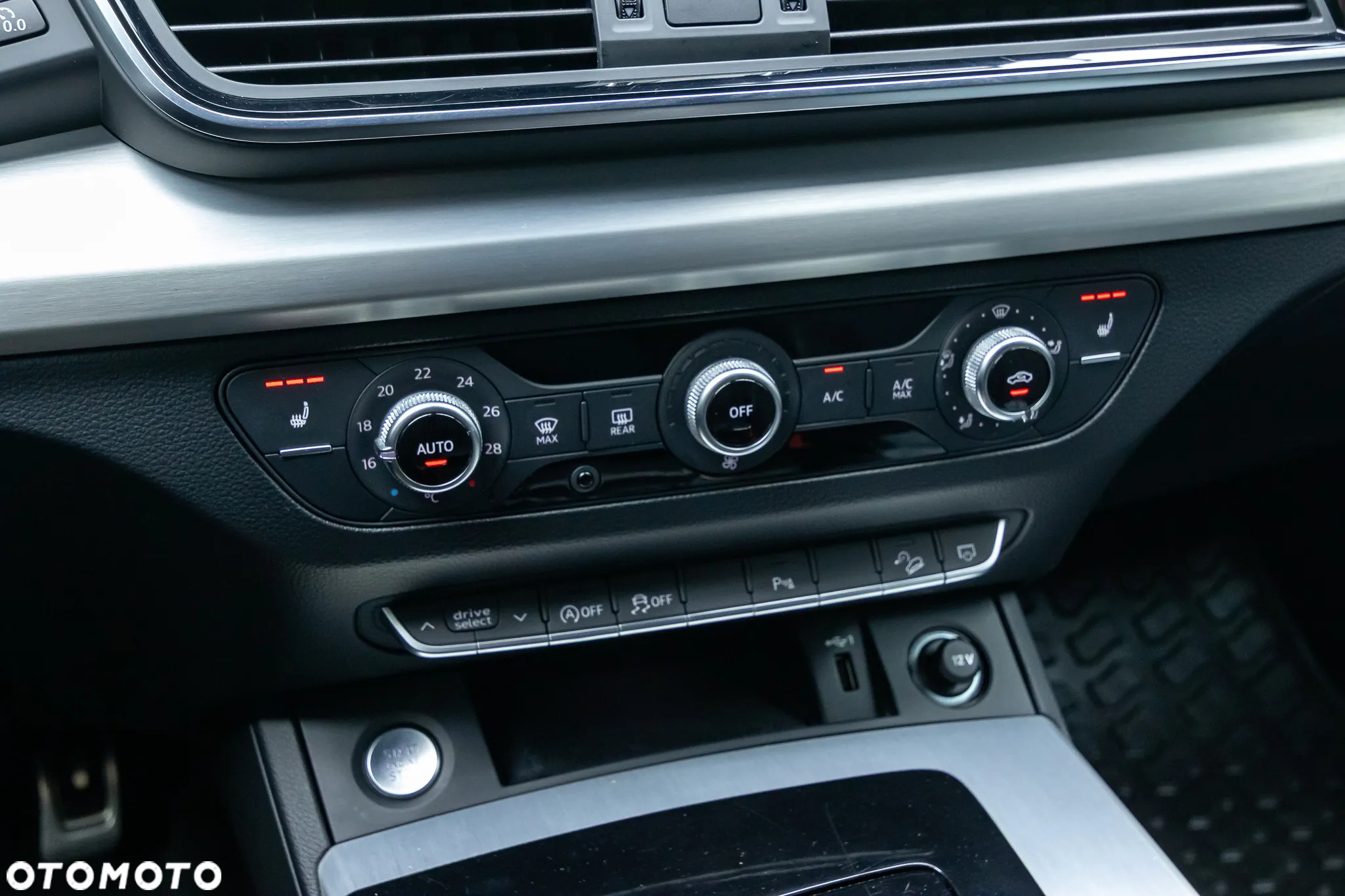 Audi Q5 40 TDI quattro S tronic S line - 26