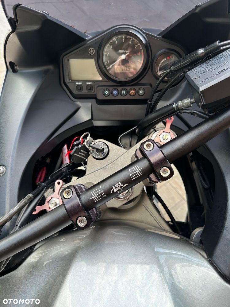 Yamaha TDM - 8