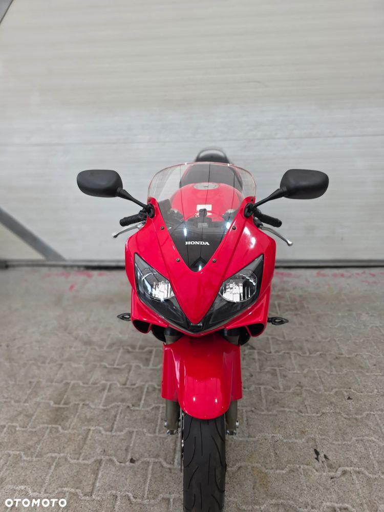 Honda CBR - 15