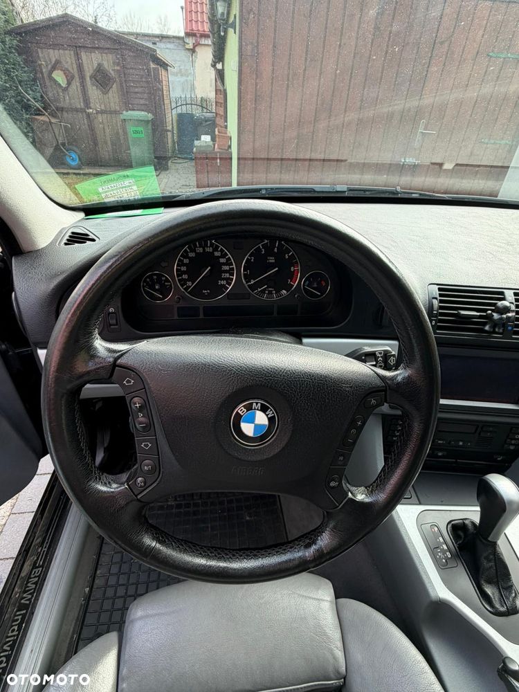 BMW Seria 5 - 26