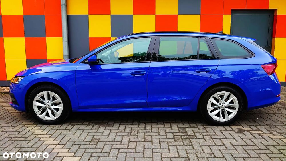 Skoda Octavia 2.0 TDI Ambition DSG - 2
