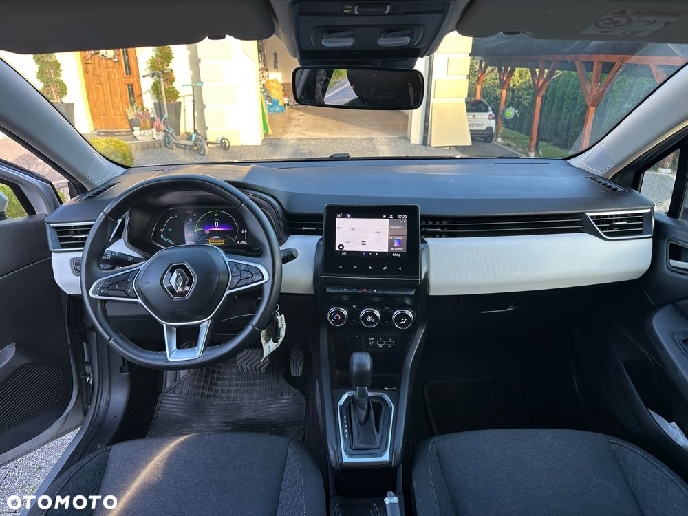 Renault Clio 1.6 E-TECH Full Hybrid 145 Techno - 9
