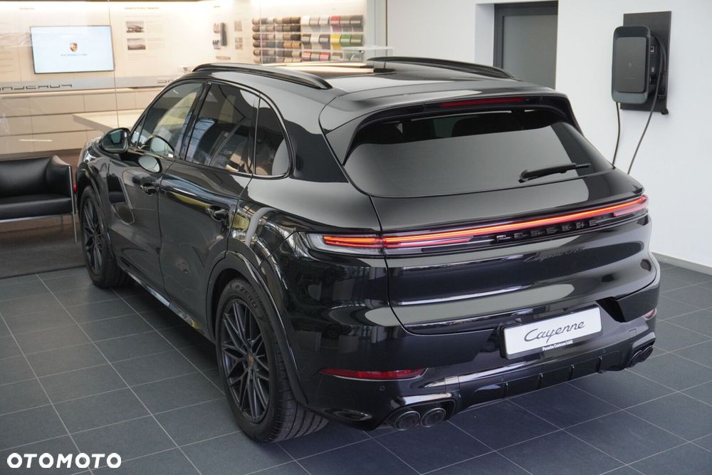 Porsche Cayenne GTS - 15