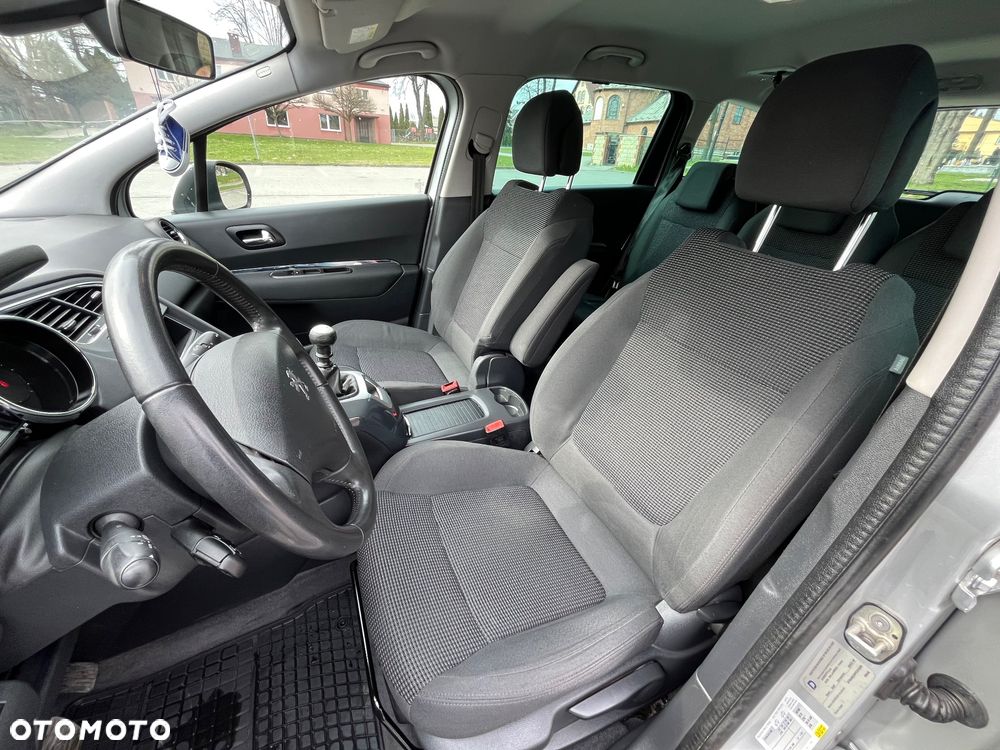 Peugeot 5008 1.6 BlueHDi Allure - 17