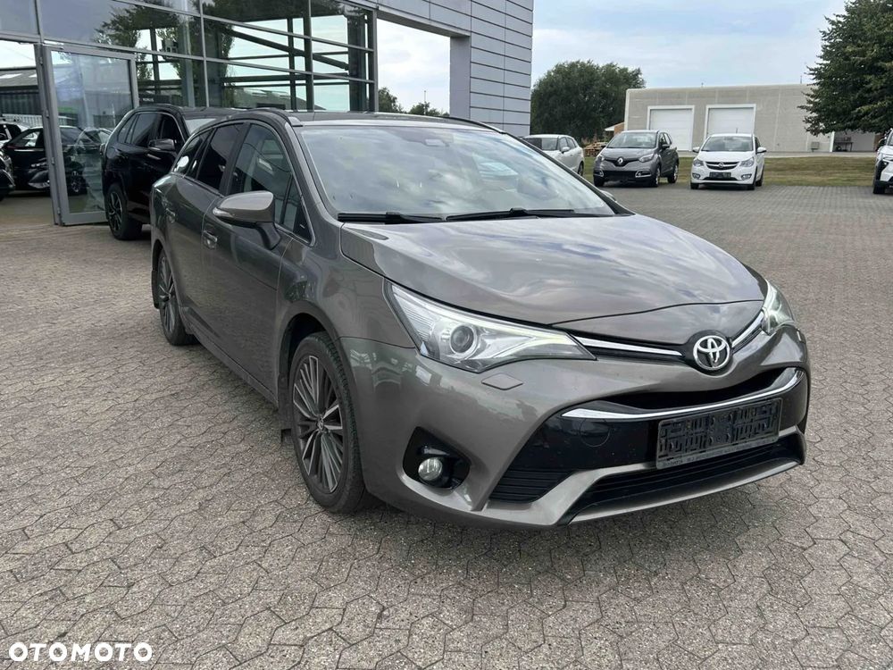 Toyota Avensis Touring Sports 1.8 Business Edition - 15